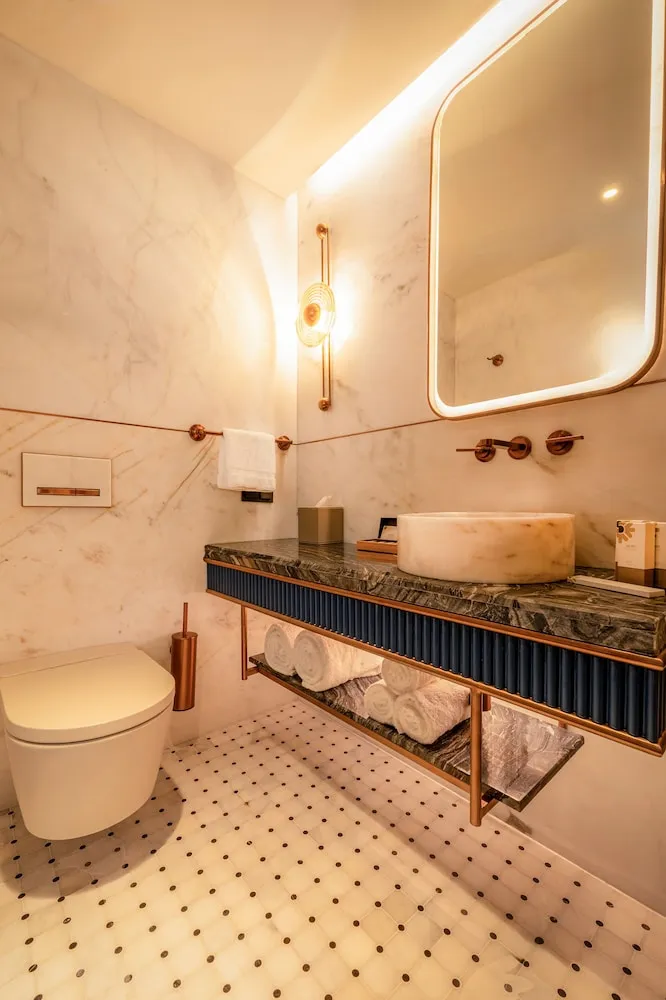 Comfort Tek Büyük Yataklı Oda, 1 En Büyük (King) Boy Yatak, Sigara İçilmez, Özel Banyo