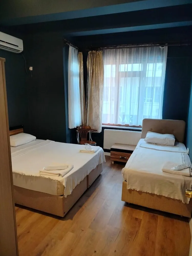 Standard Üç Kişilik Oda