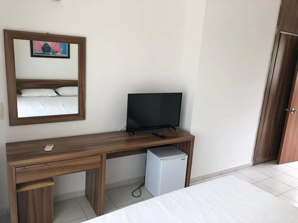 Standard Tek Büyük veya İki Ayrı Yataklı Oda, 2 Tek Kişilik Yatak, Sigara İçilmez, Dağ Manzaralı