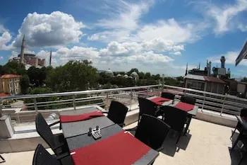 Ares Hotel Sultanahmet