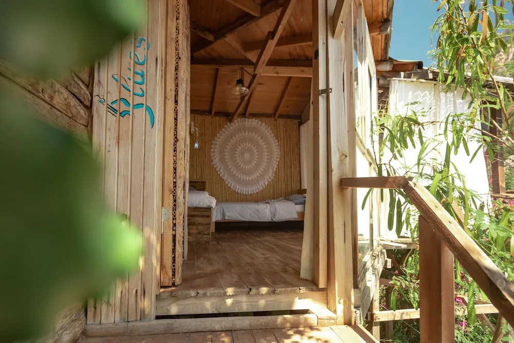 Bungalov (Multiple Beds for 3 guests, BLUES)