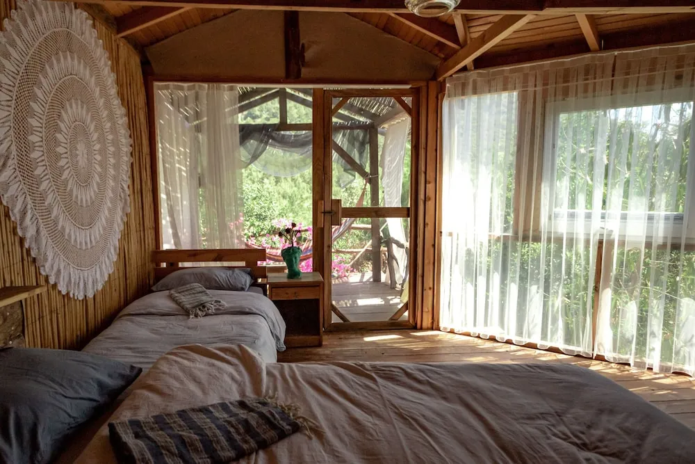 Bungalov (Multiple Beds for 3 guests, BLUES)