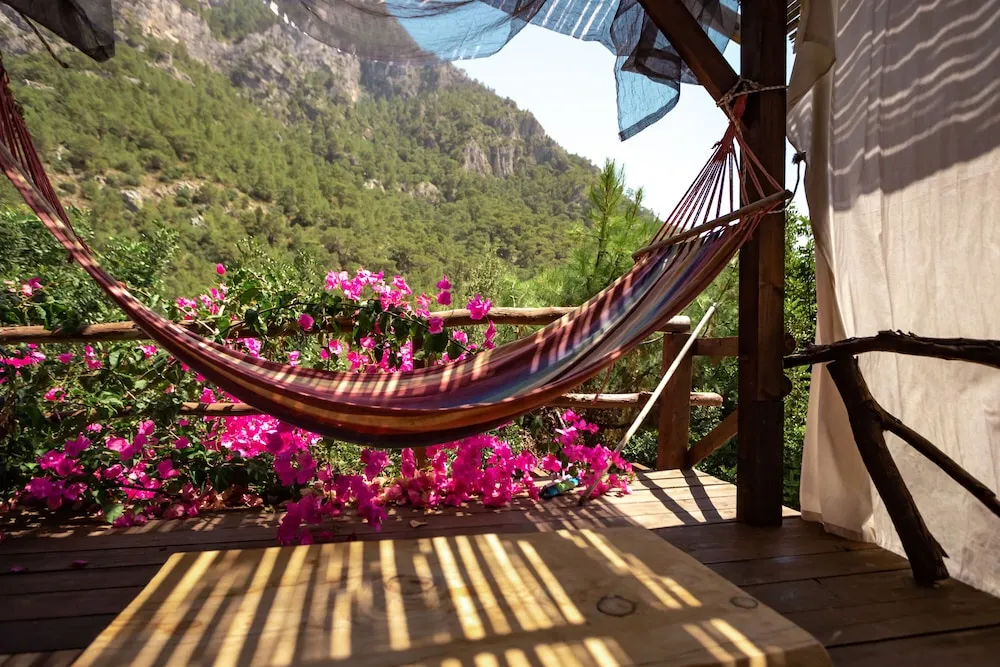 Bungalov (Multiple Beds for 3 guests, BLUES)