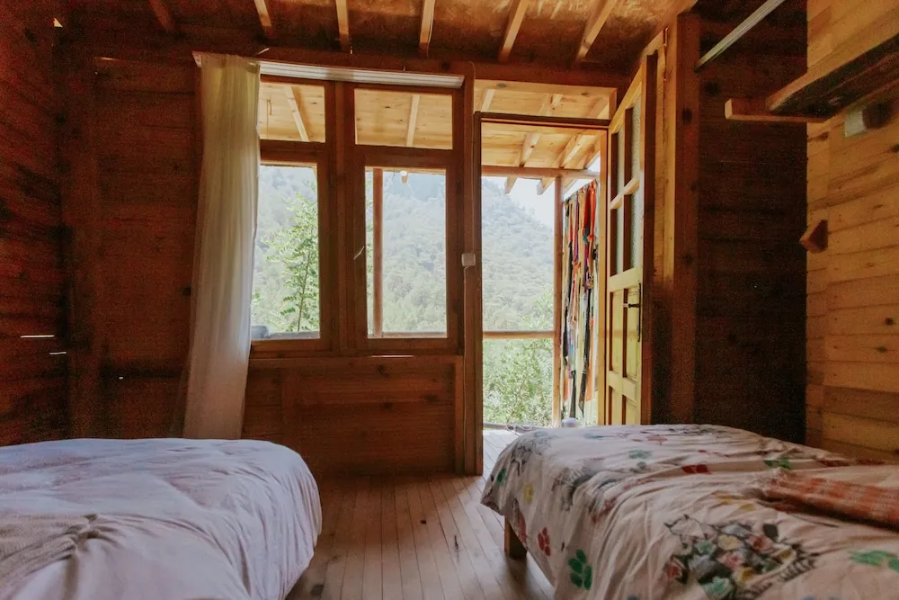 Bungalov (2 Twin Beds, Sea View, HIP HOP)