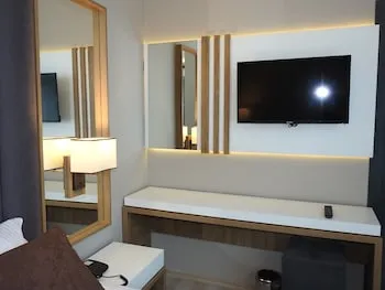 Armoni Life Hotel