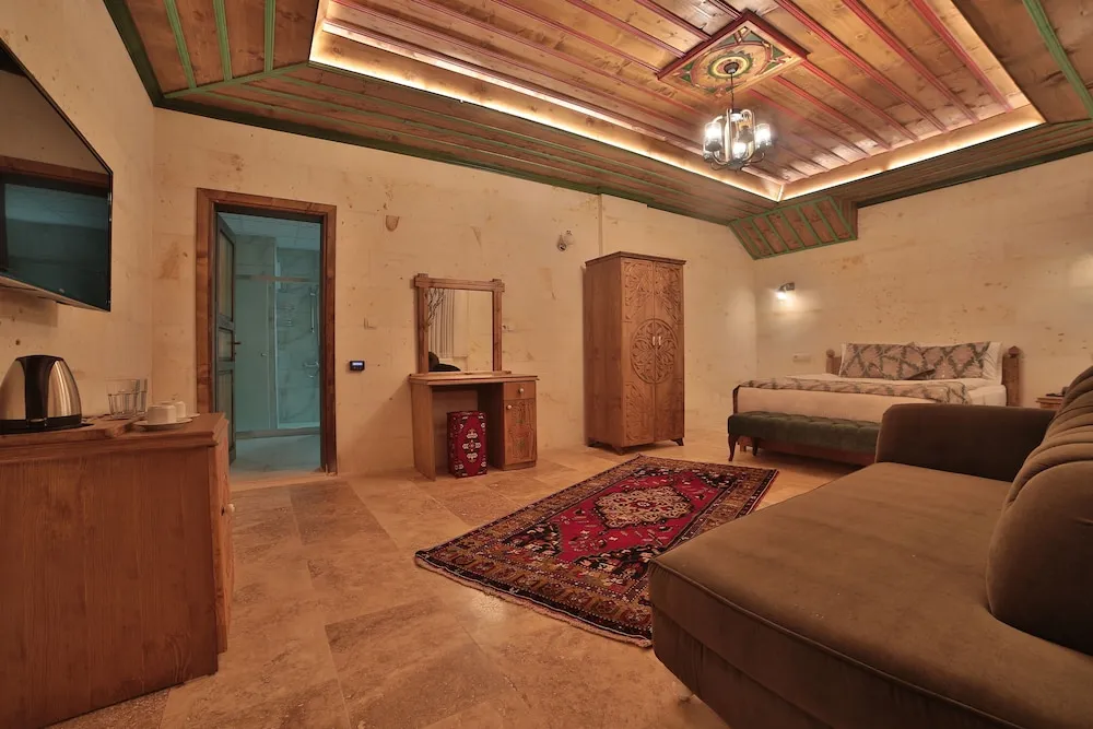 Süit, Sıcak Su Küveti, Dağ Manzaralı