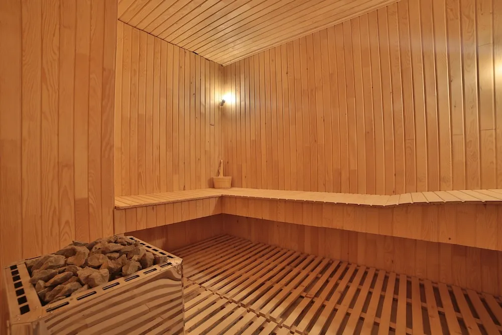 Süit, Sıcak Su Küveti, Dağ Manzaralı