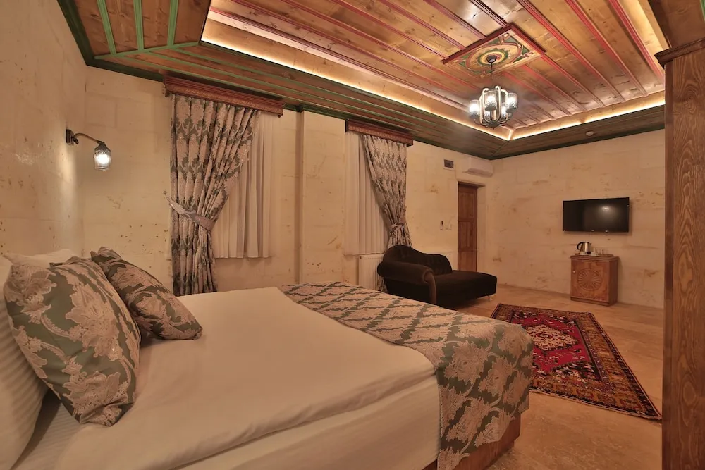 Süit, Sıcak Su Küveti, Dağ Manzaralı