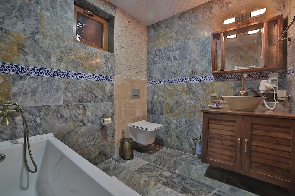 Comfort Tek Büyük Yataklı Oda, Vadi Manzaralı