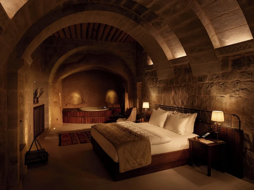 Jacuzzi Suite