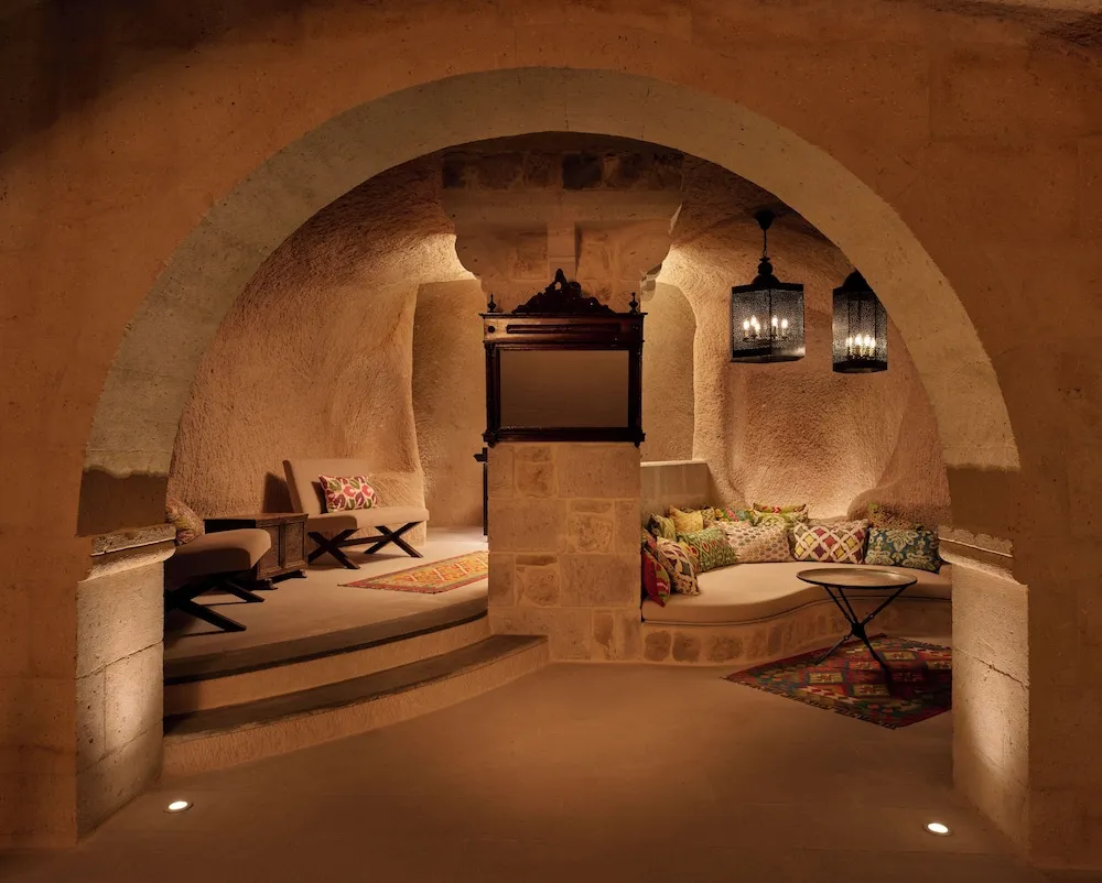 Cave Splendid Suite