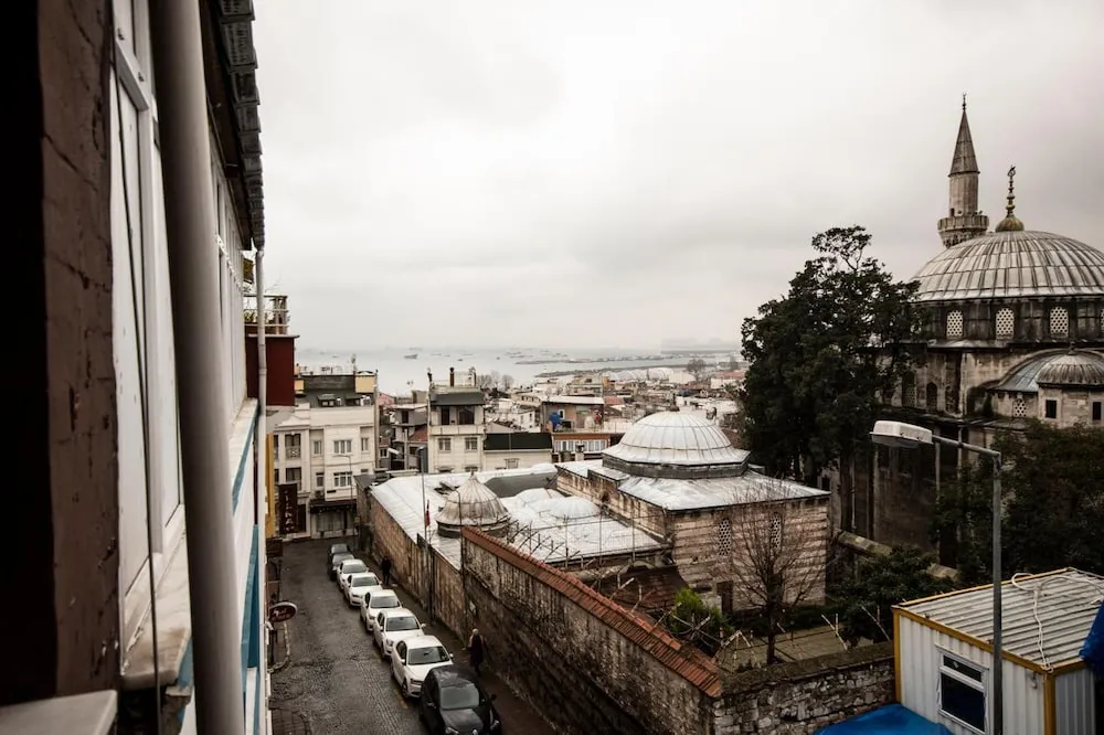 Superior Tek Büyük Yataklı Oda, Şehir Manzaralı