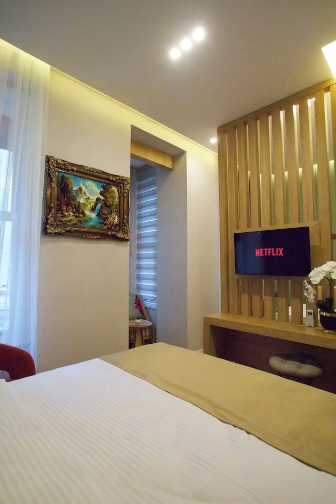 Family Üç Kişilik Oda, Şehir Manzaralı