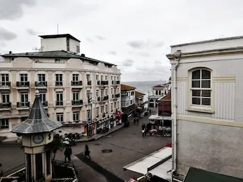 Kalamari 2 Hotel