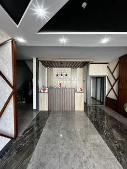 Kaya Home Apart