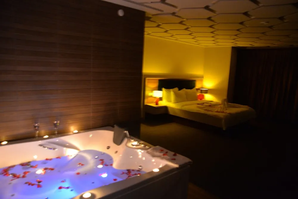 Luxury Çatı Katı Süiti (Penthouse)
