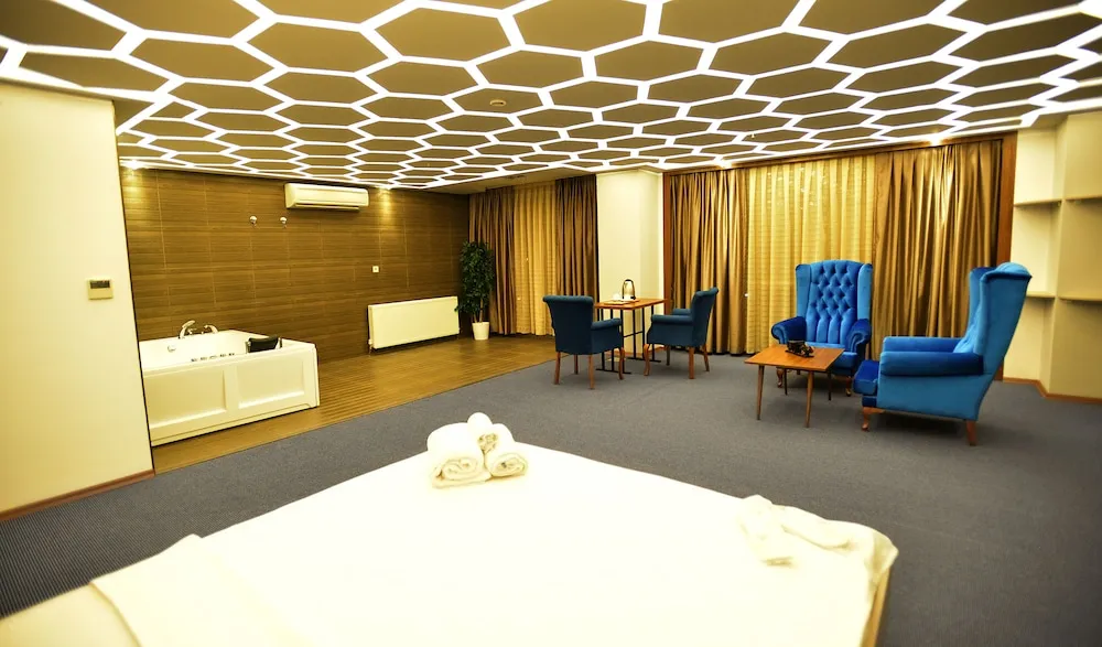 Luxury Çatı Katı Süiti (Penthouse)