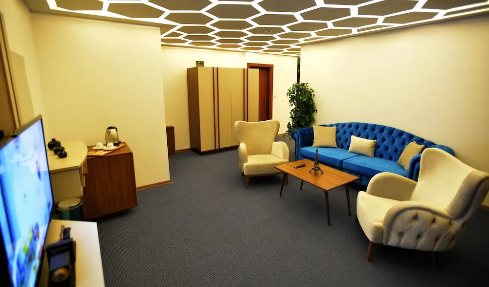 Luxury Çatı Katı Süiti (Penthouse)