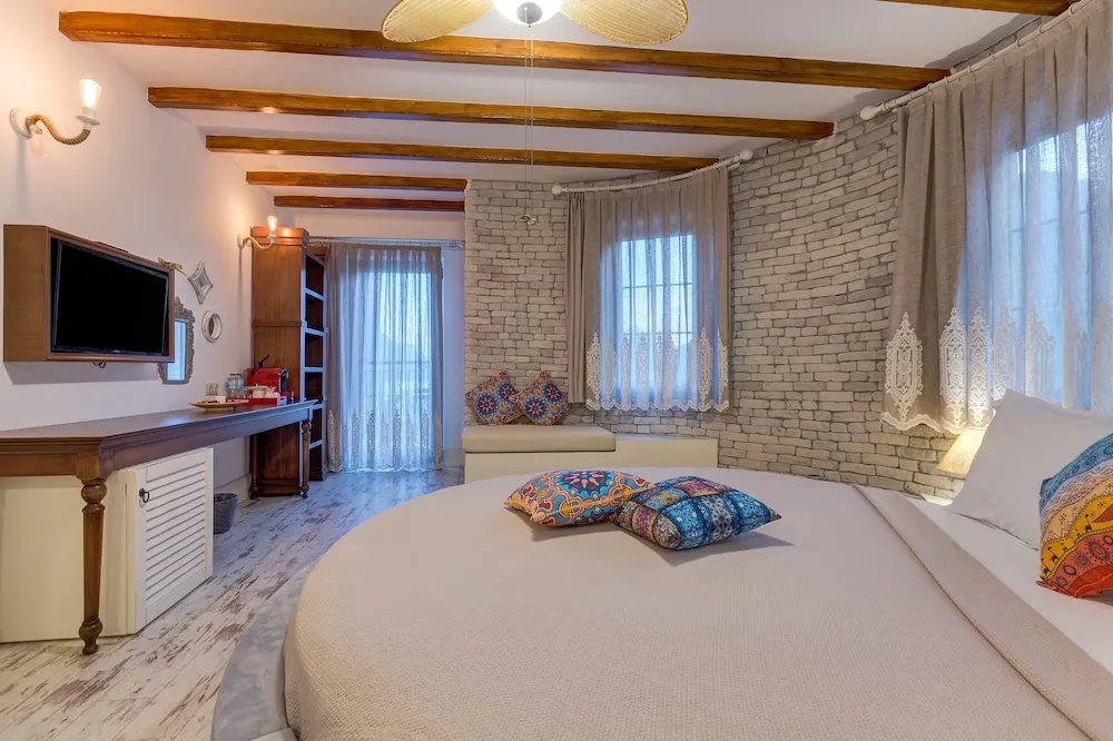 Design Oda, Deniz Manzaralı, Köşe