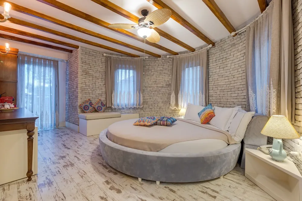 Design Oda, Deniz Manzaralı, Köşe