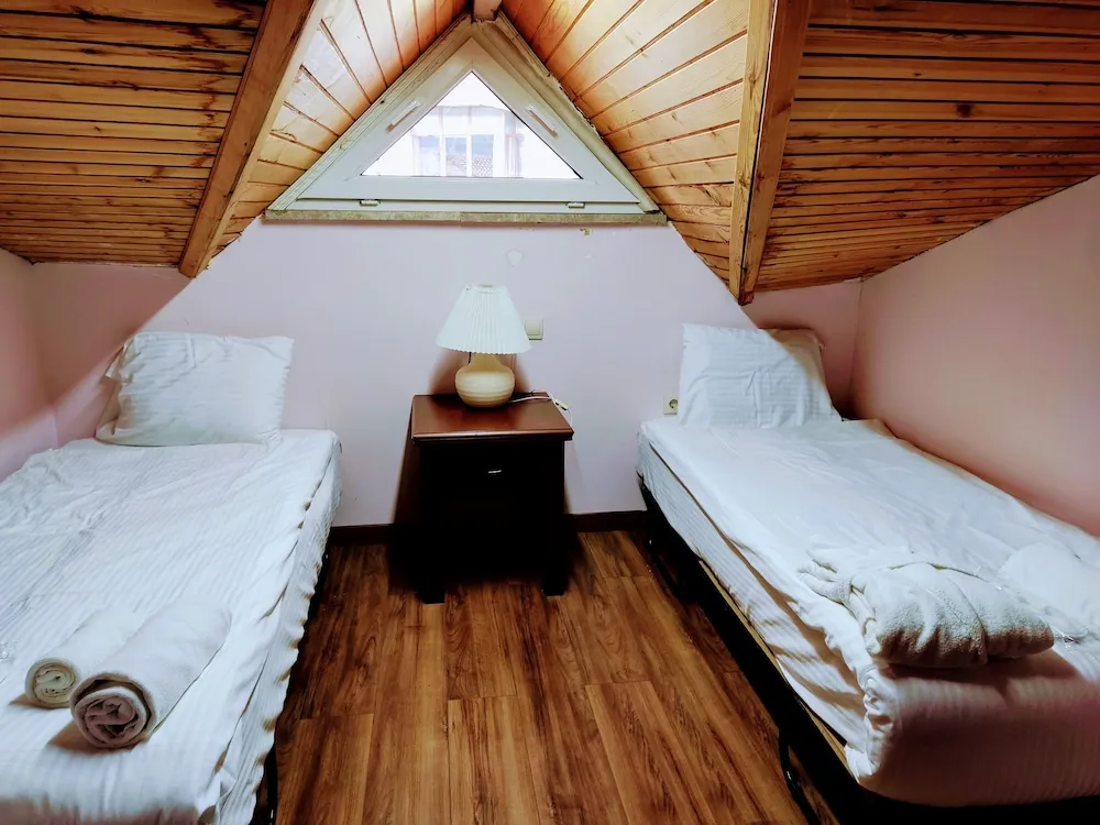 Grand Süit, Sauna, Göl Manzaralı