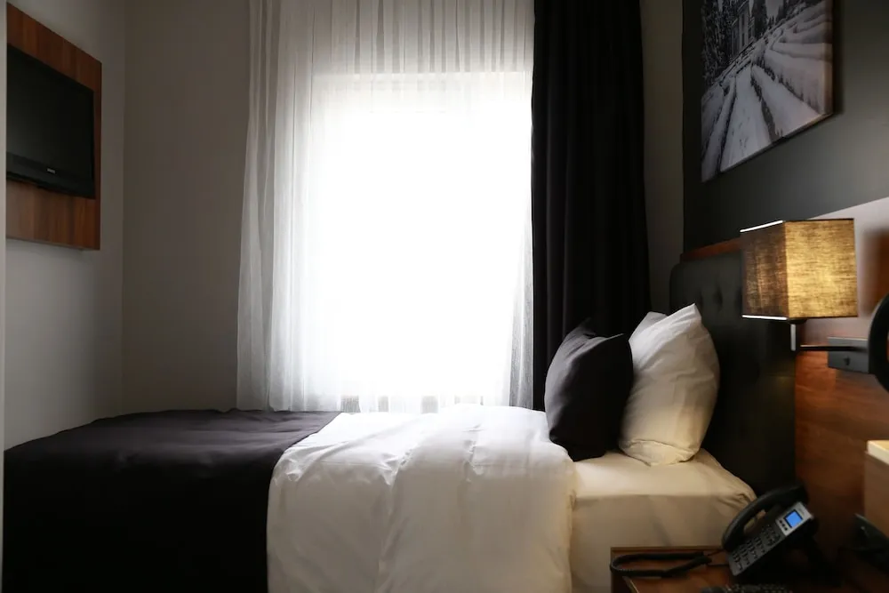 Standard Tek Kişilik Oda, Şehir Manzaralı