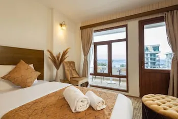 Niva Atakum Otel