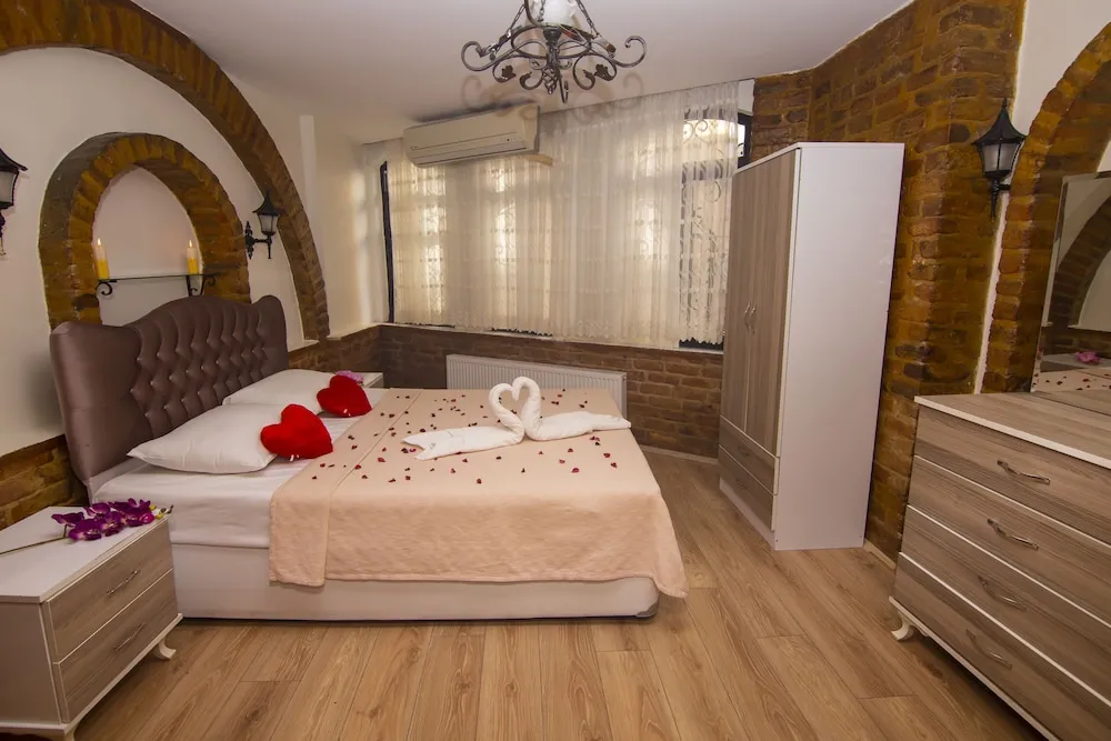 Standard Üç Kişilik Oda, Şehir Manzaralı