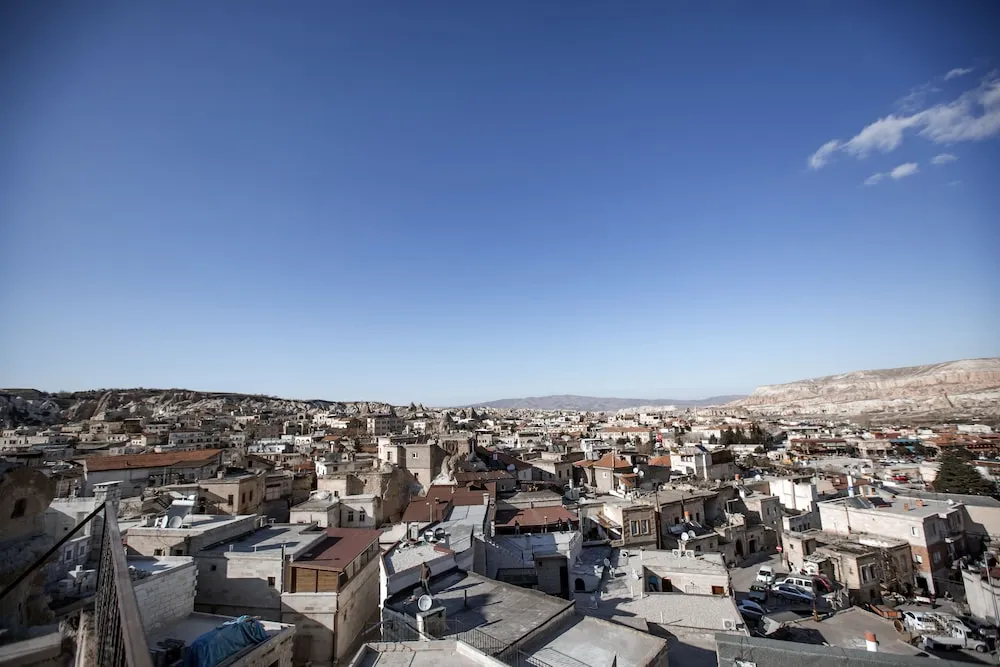 Tek Büyük veya İki Ayrı Yataklı Oda, Şehir Manzaralı