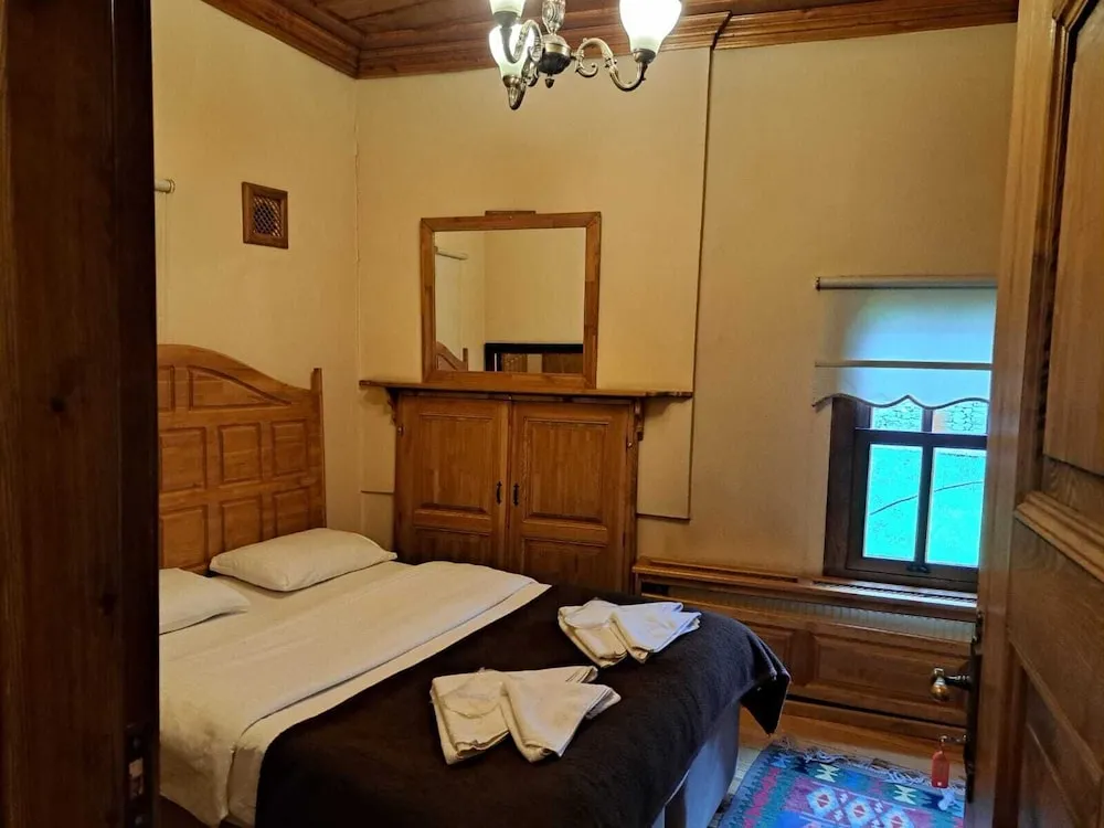 Konak Cift Kisilik Oda