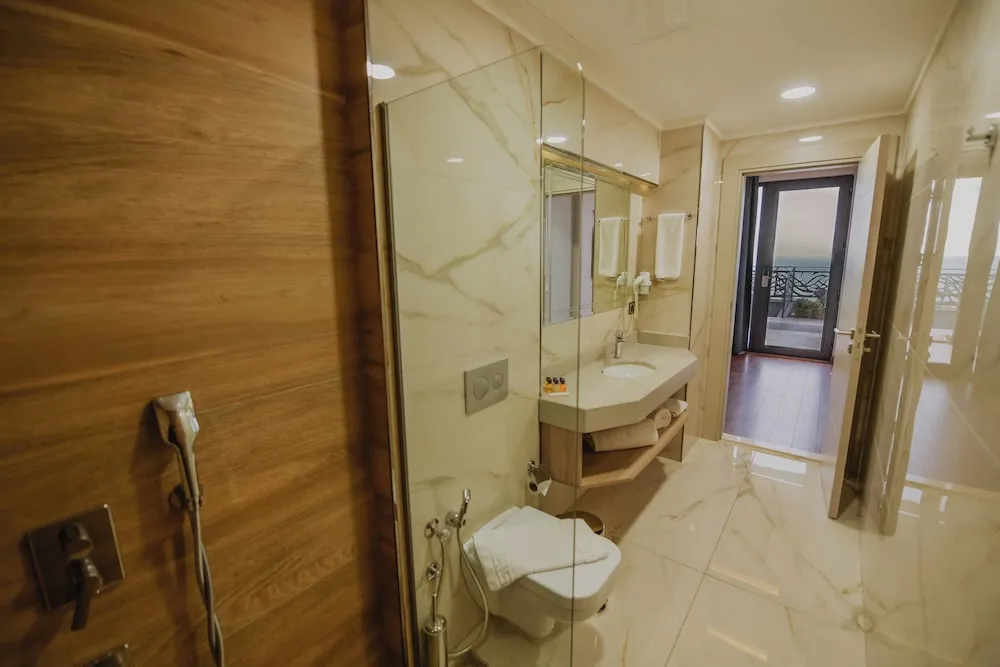 Deluxe Dbl Room with Garden and Terrace