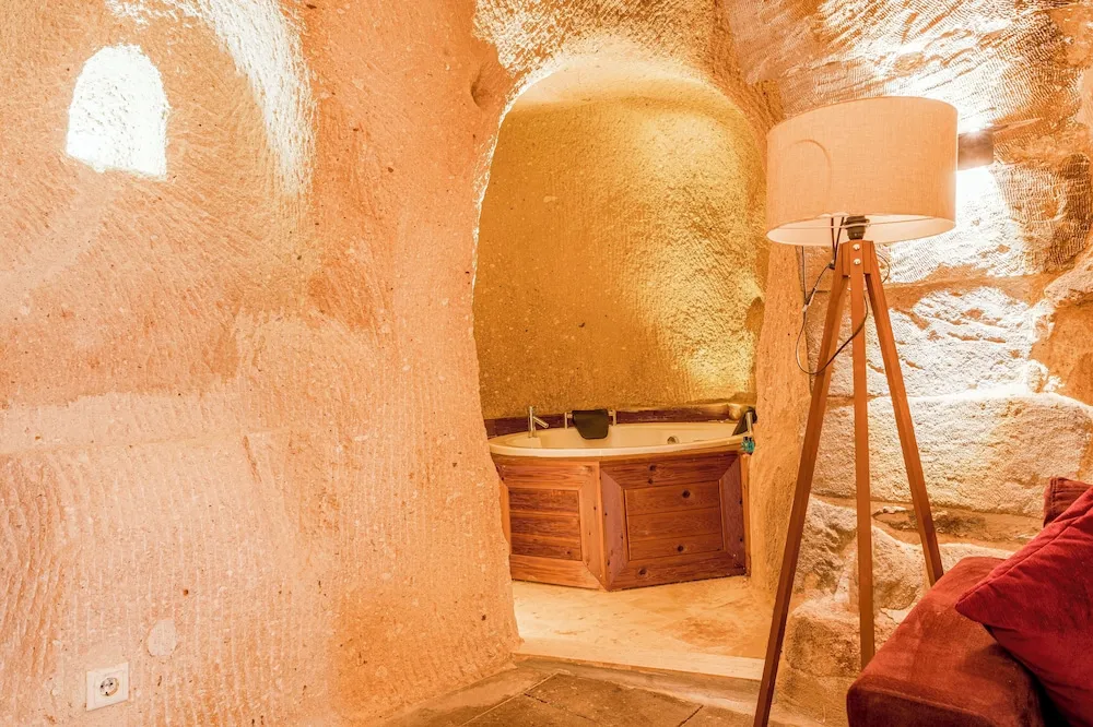 Elite Oda, Özel Banyo, Avlu Manzaralı