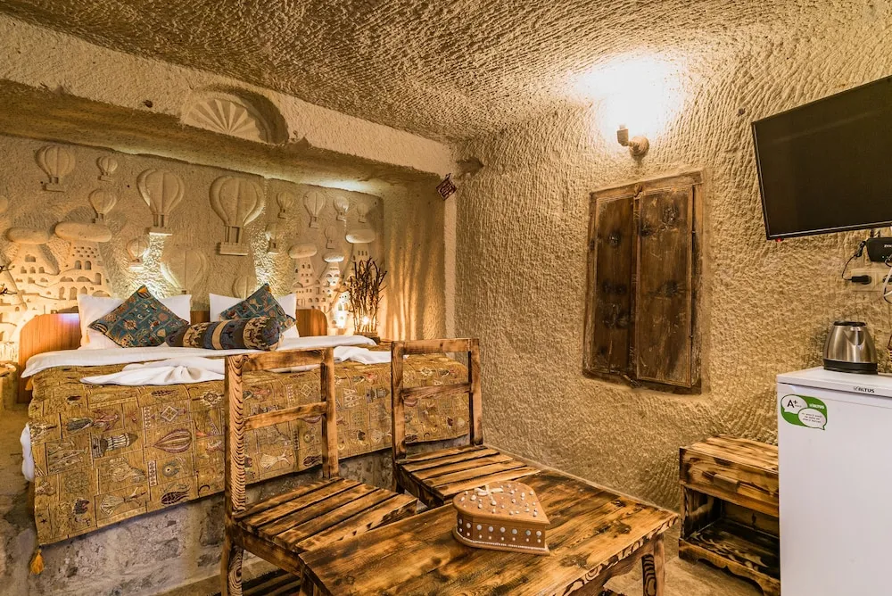 Villa Ennar Cave