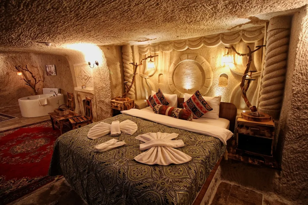 Villa Ennar Cave