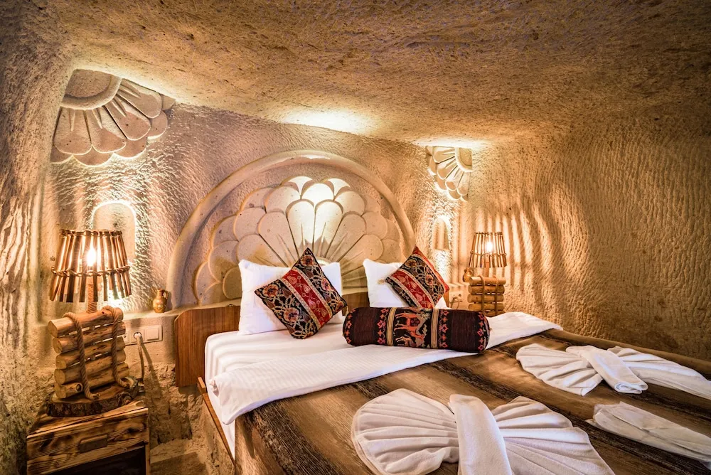 Villa Ennar Cave