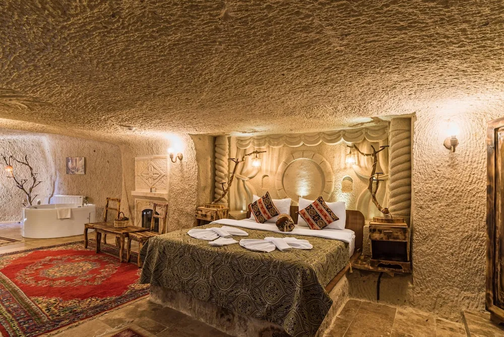 Villa Ennar Cave