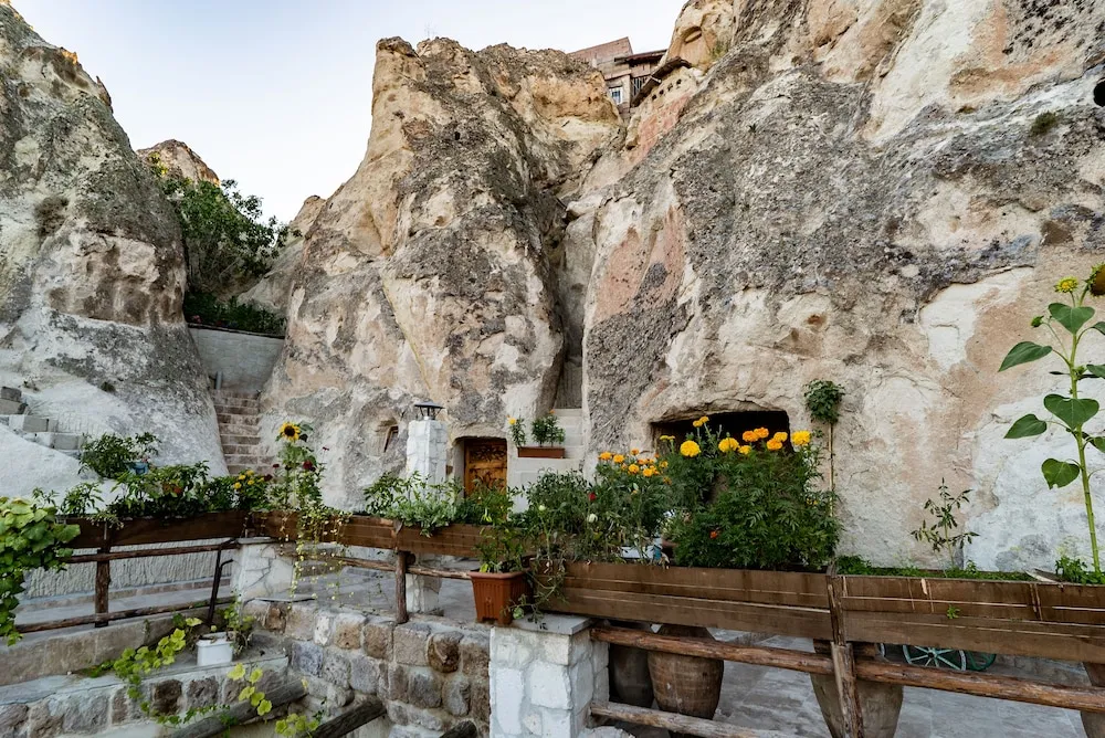 Villa Ennar Cave