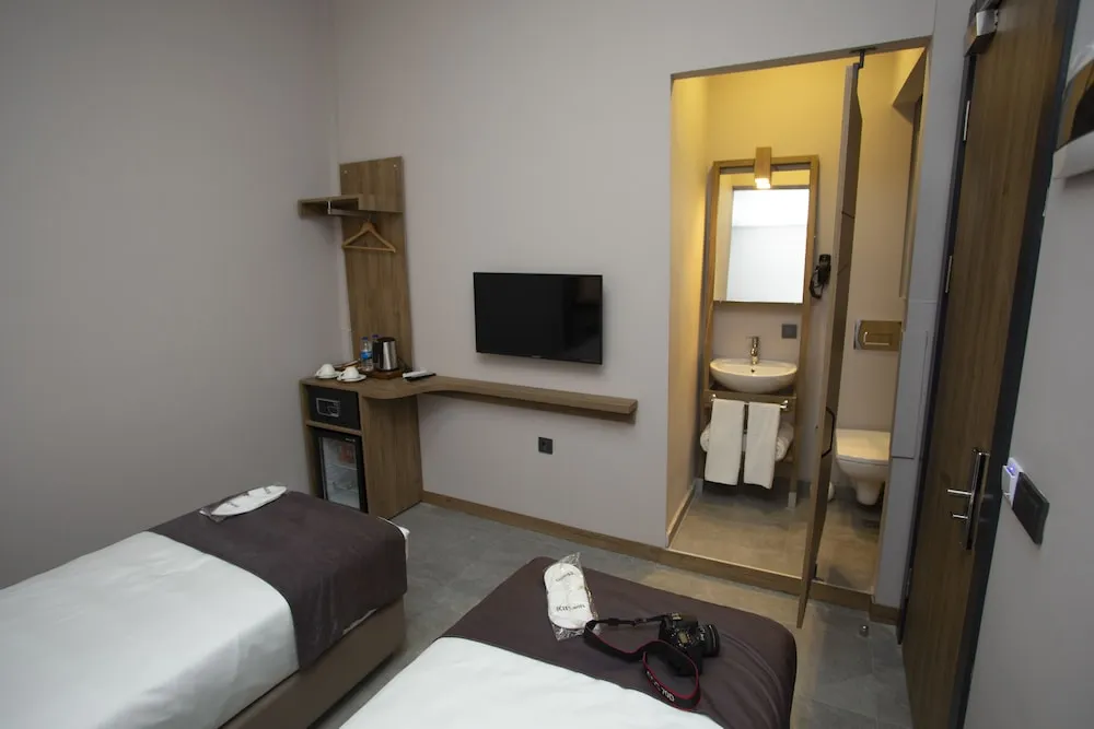 Superior Tek Büyük Yataklı Oda