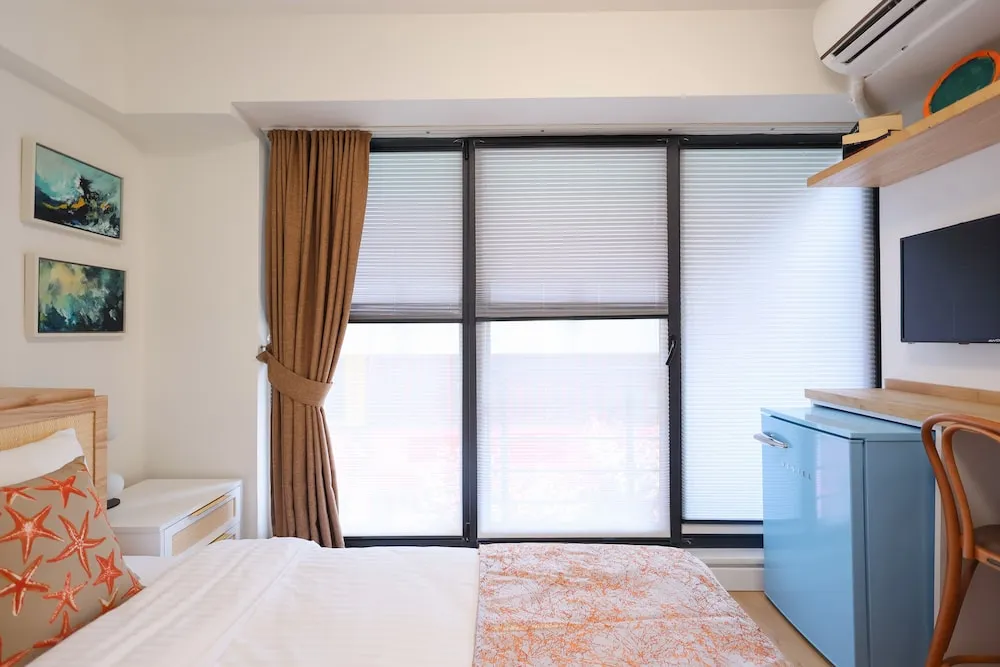 Standard Stüdyo, Şehir Manzaralı