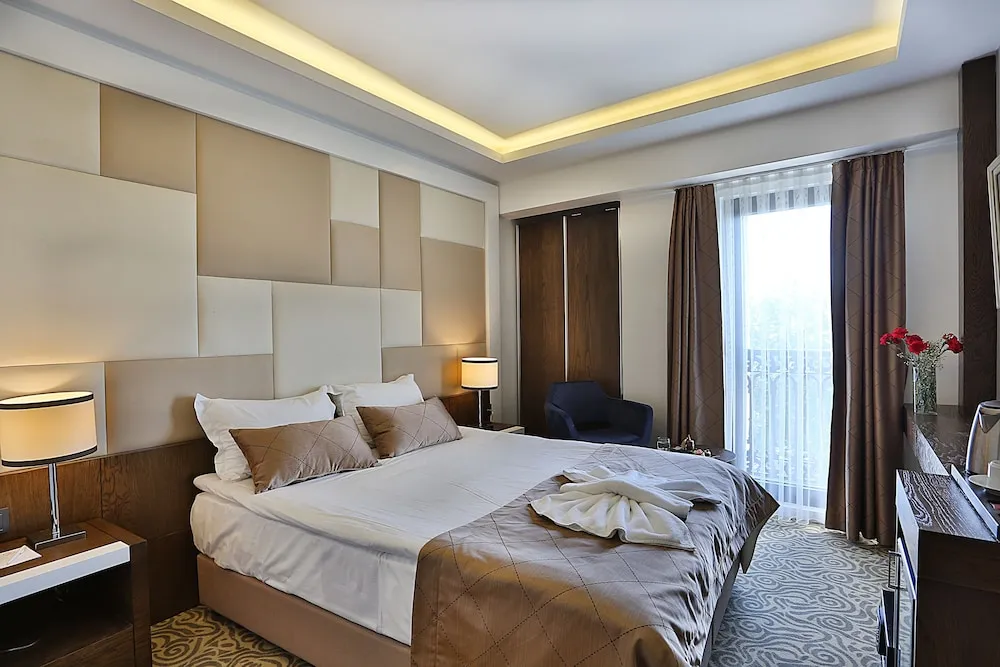 Deluxe Double or Twin Room Sea View
