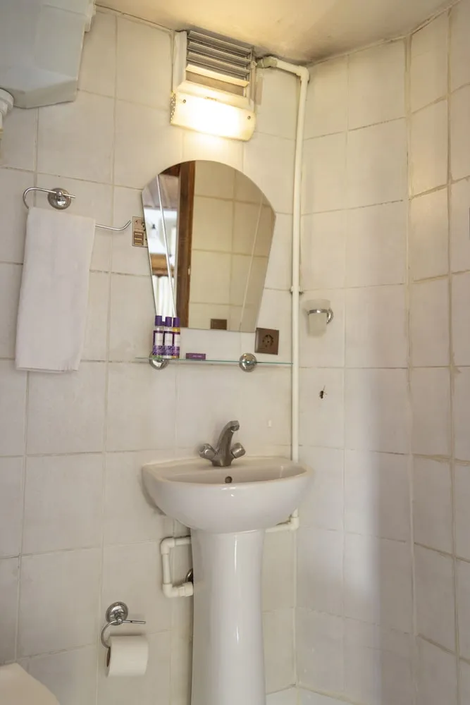 Standard Oda, 1 Çift Kişilik Yatak
