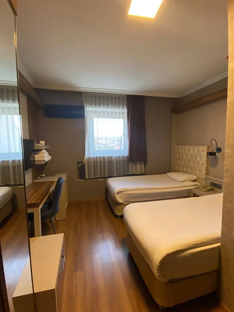 Standard İki Ayrı Yataklı Oda