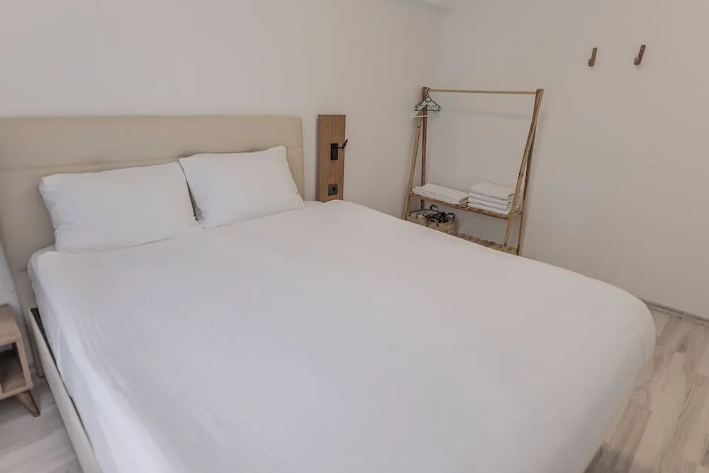 City Daire, 1 Büyük (Queen) Boy Yatak ve Çekyat, Sigara İçilmez, Küçük Mutfak