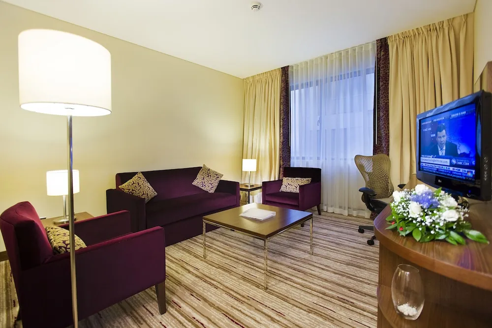 King One Bedroom Suite