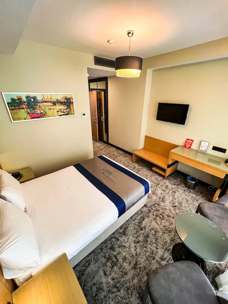 Comfort Tek Büyük Yataklı Oda (Main Building)