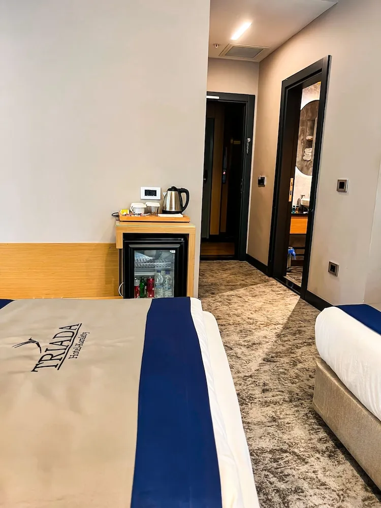 Deluxe Tek Büyük Yataklı Oda, Ek Bina