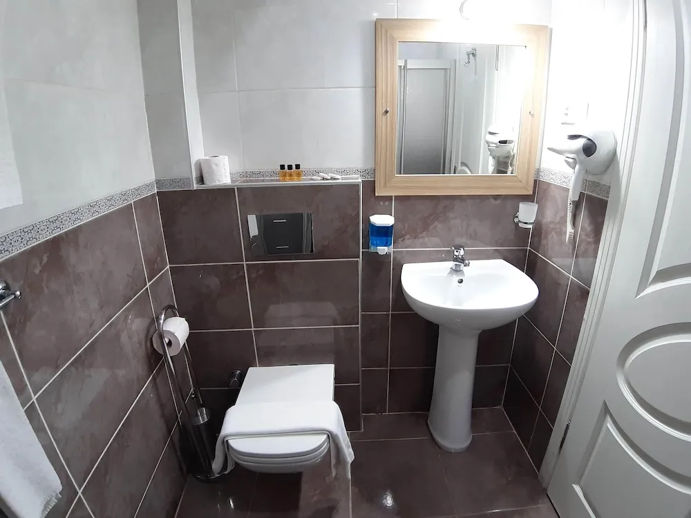 Standard Dört Kişilik Oda