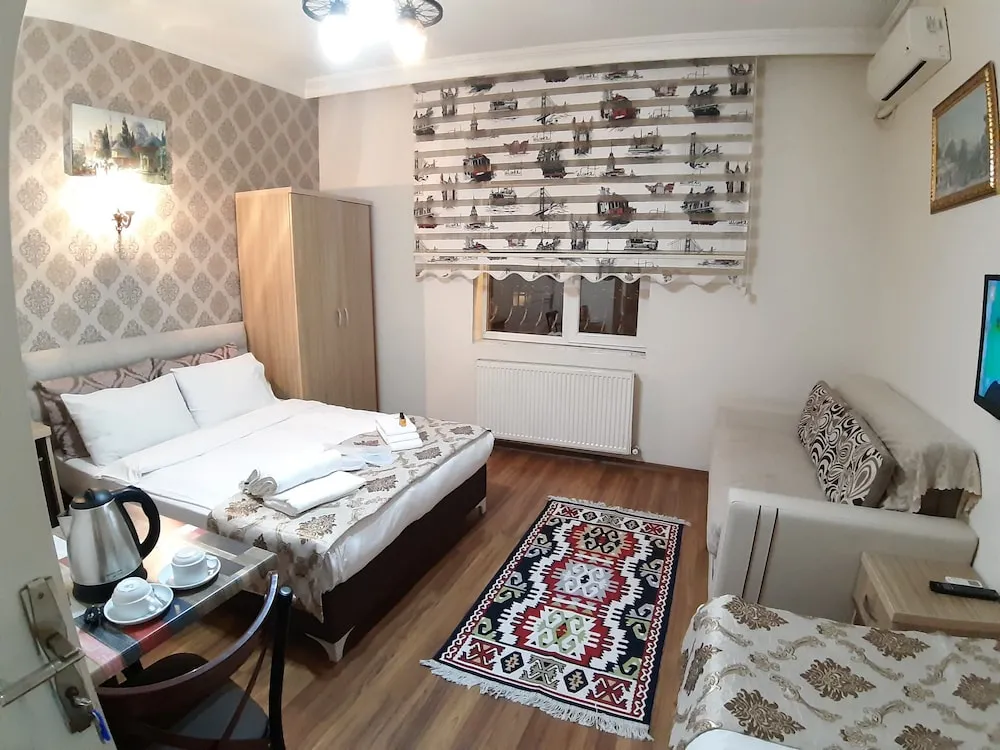 Standard Dört Kişilik Oda