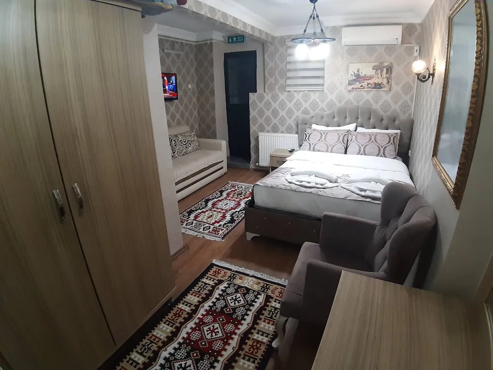 Family Triple Room, Basemant Floor