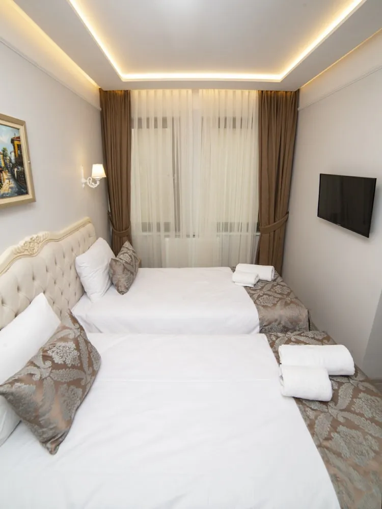 Standard Üç Kişilik Oda